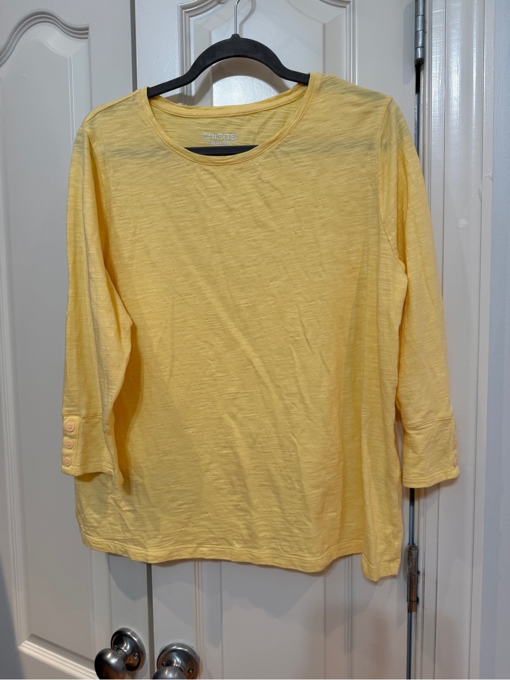 Chico's Pale Yellow Knit Tee